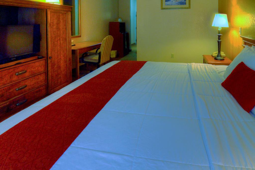 M Hotel 2*